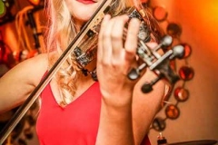 Electric-Dreams-Electric-Solo-Violinist-for-Weddings-and-Events-2