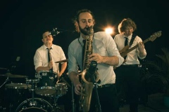 Fill-The-Floor-Wedding-Party-Band-Hire-Somerset-Devon-and-Cornwall-11