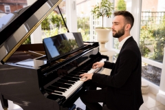 Lewis-Solo-Pianist-4