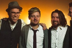 The-Quarters-Mumford-and-Sons-Festival-Style-Band-13